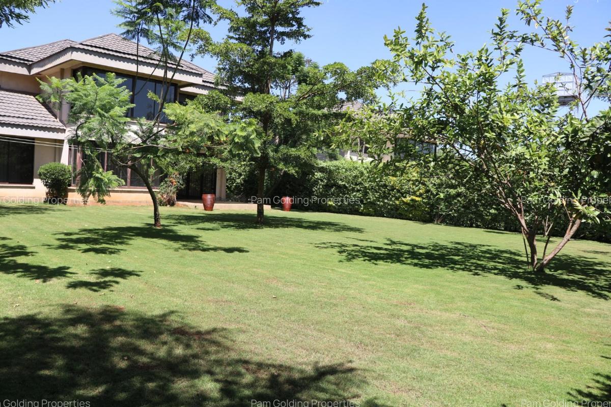 4 Bed House at Ridgeways Lane - 1