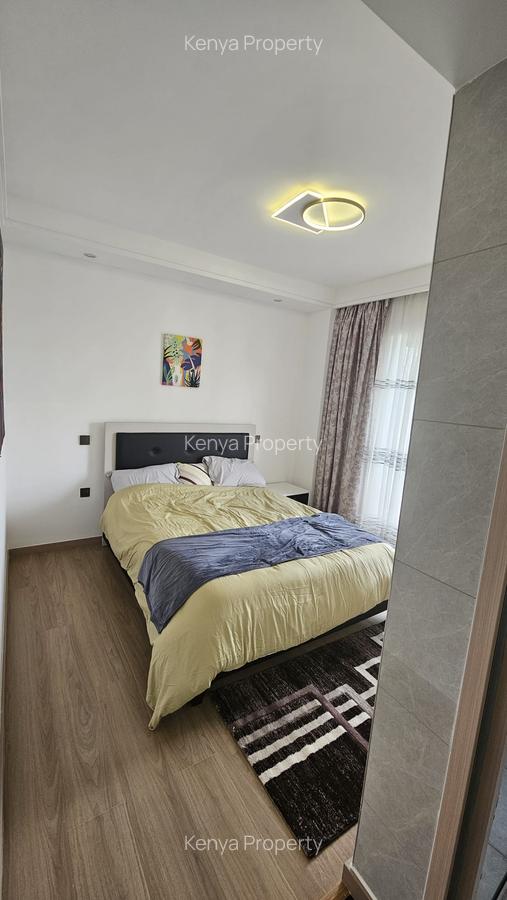 Serviced 2 Bed Apartment with En Suite at Riverside Drive - 2