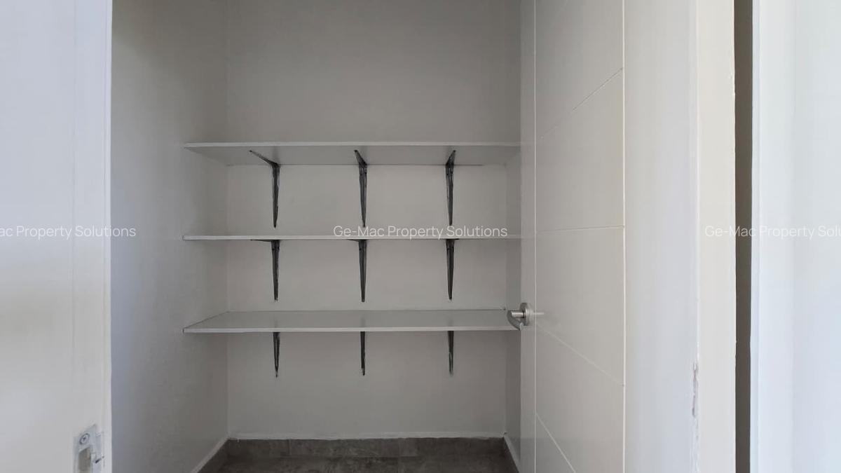 4 Bed Apartment with En Suite in Lavington - 7