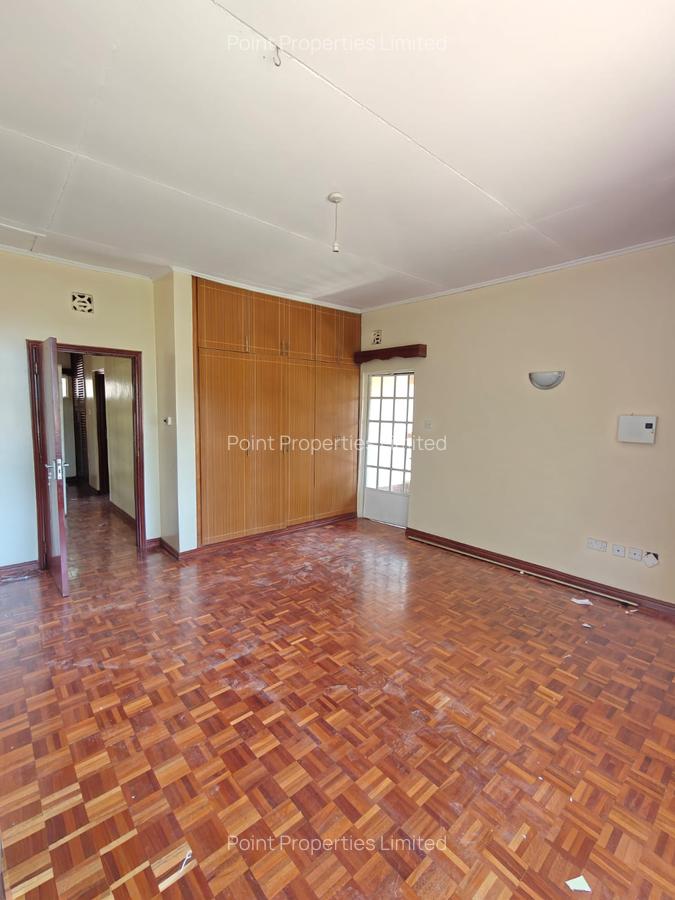 4 Bed Villa with En Suite in Karen - 10