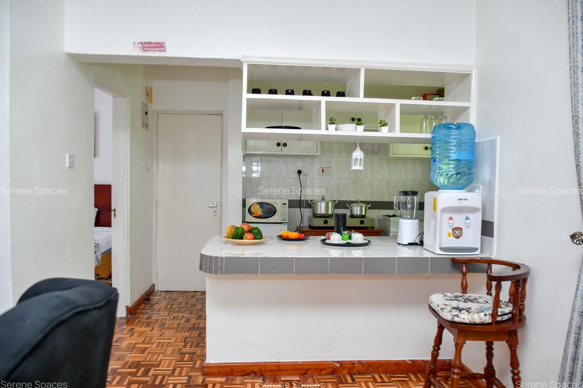 Serviced 1 Bed Apartment with En Suite at Lantana Road - 14