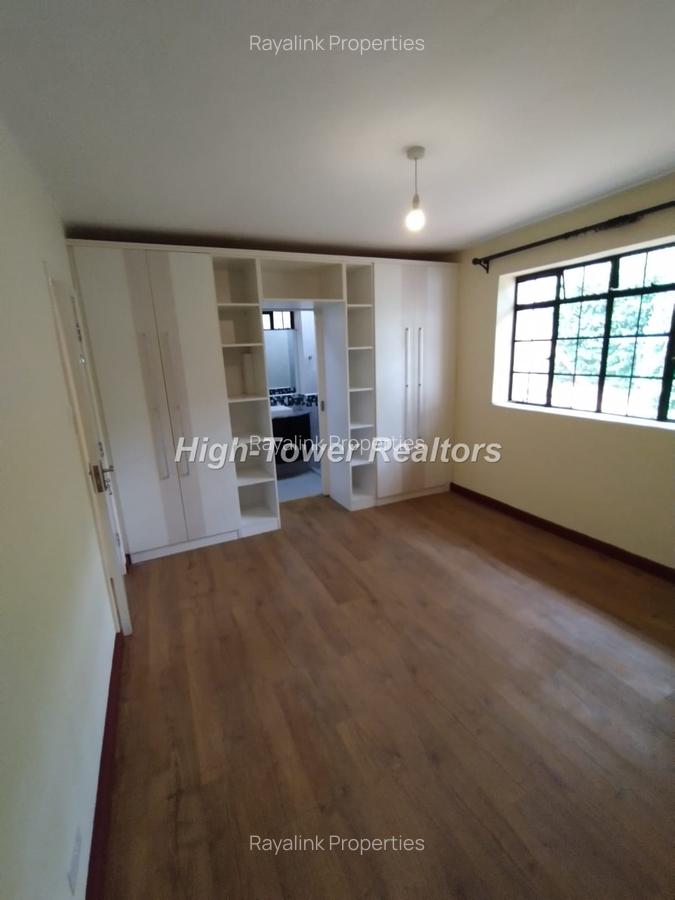3 Bed House with En Suite at Marula - 16