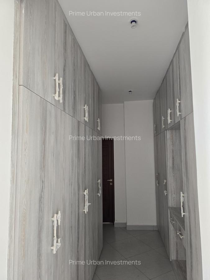 Serviced 3 Bed Apartment with En Suite in Nyali Area - 20