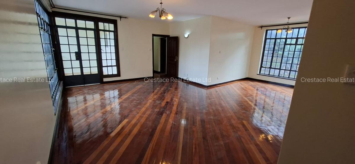 3 Bed Apartment with En Suite in Lavington - 13