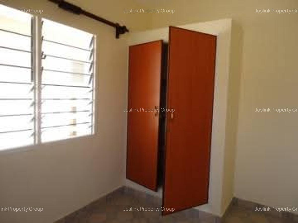 3 Bed Townhouse with Garden at Mt Kenya - 4