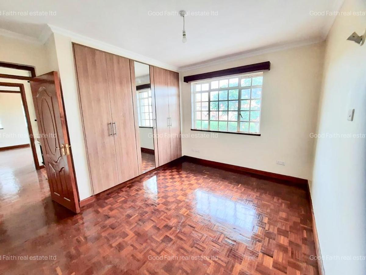 4 Bed Townhouse with En Suite in Kiambu Road - 6