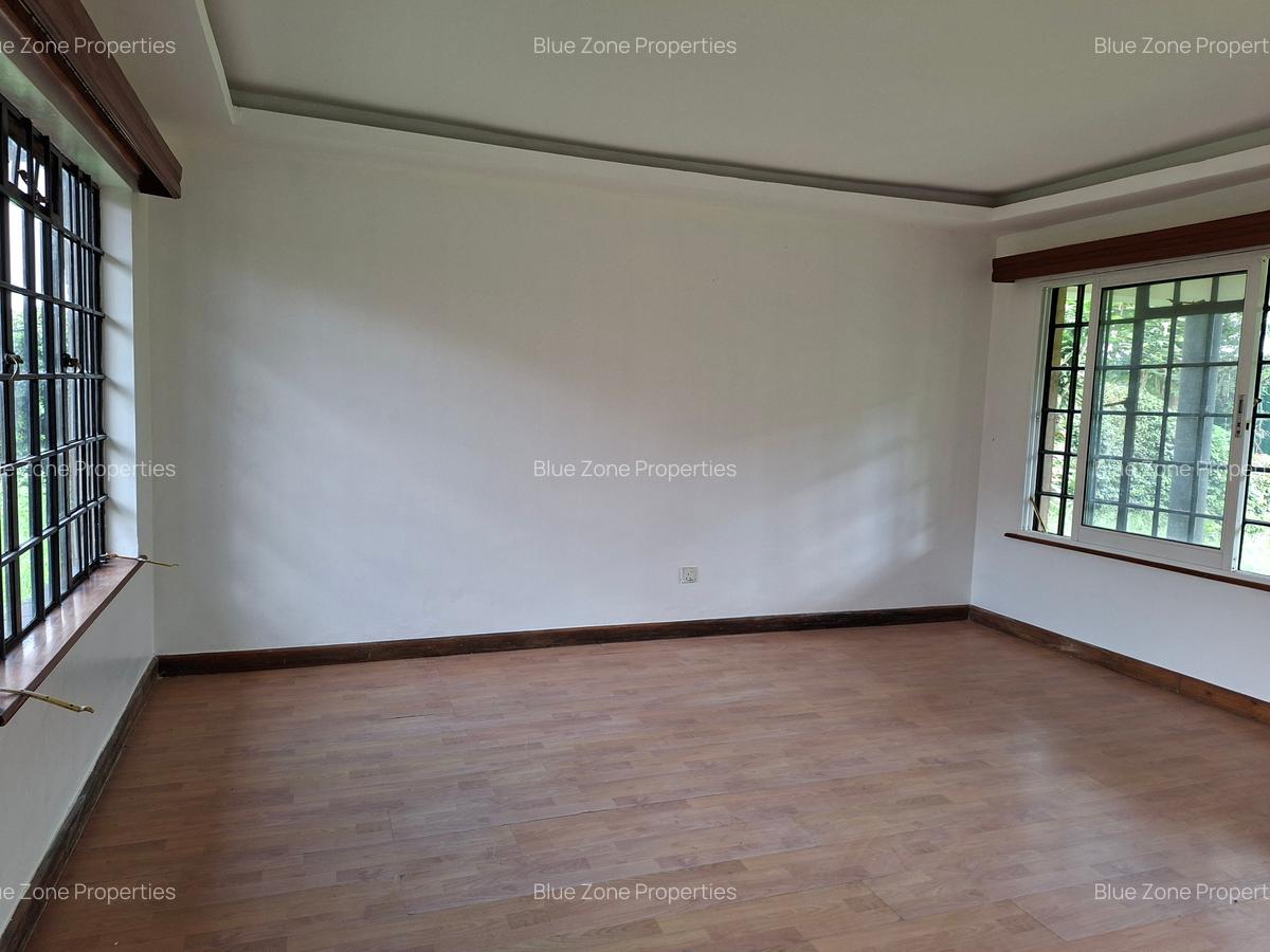 5 Bed Townhouse with En Suite at Off Ruaka Rd - 7