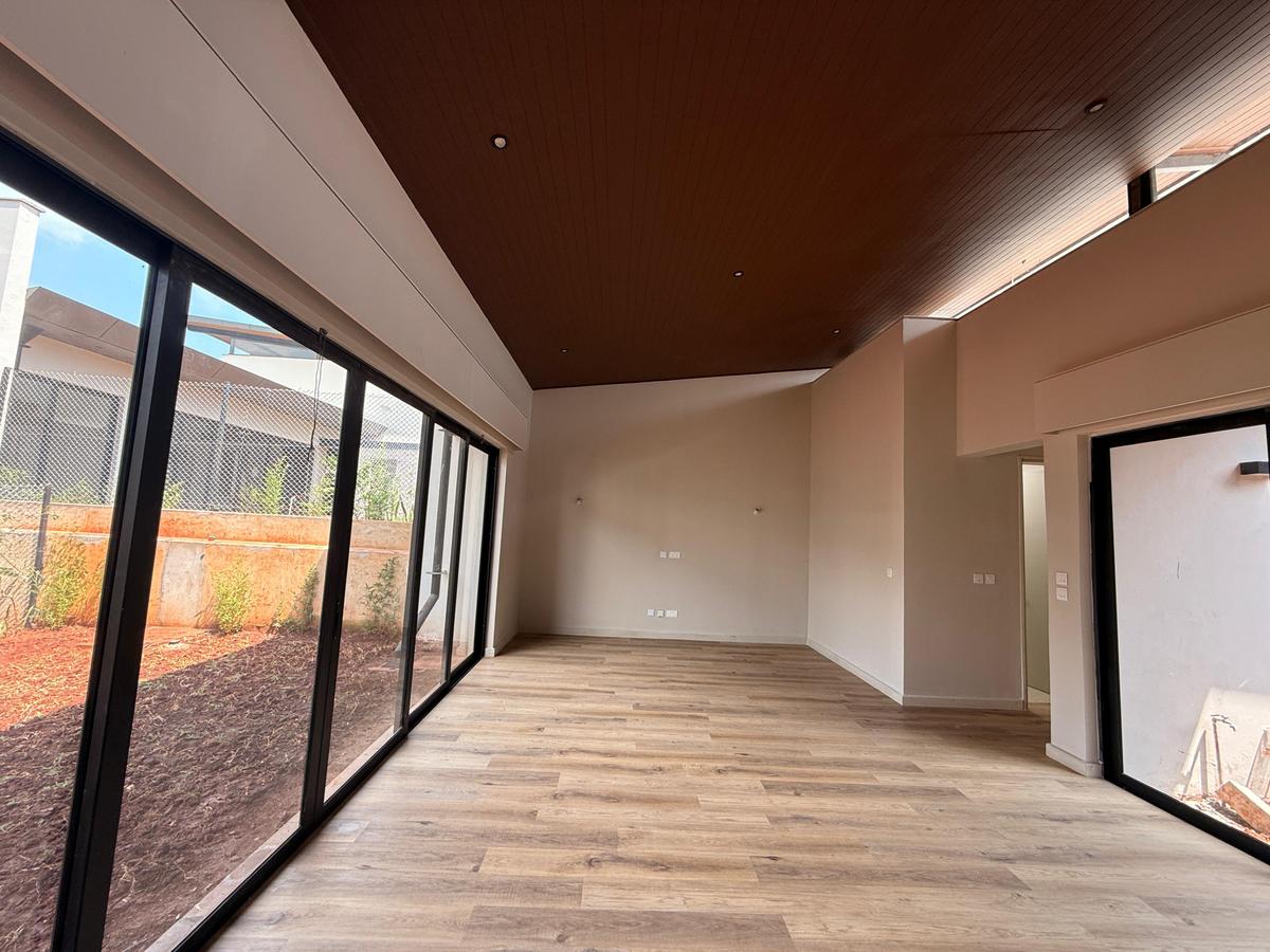 4 Bed Villa with En Suite in Runda - 5