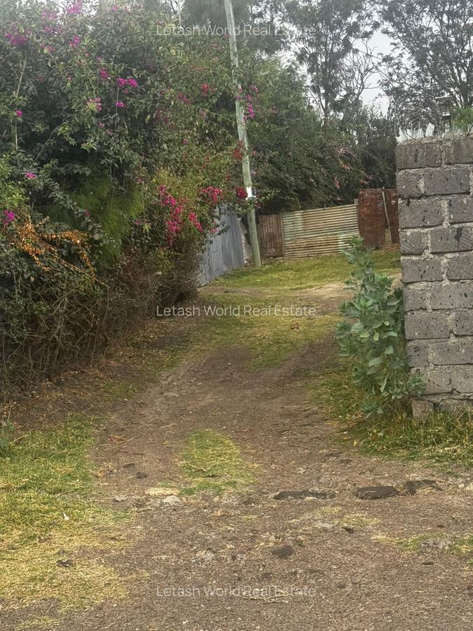 Land in Kitengela - 4