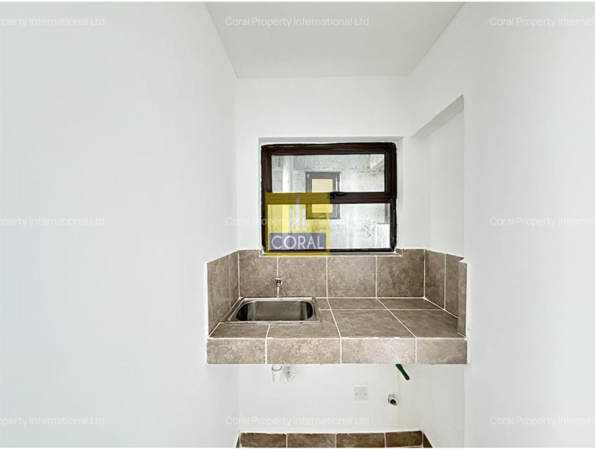 2 Bed Apartment in Kilimani - 4