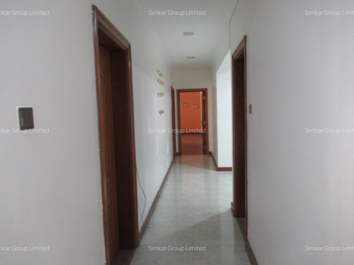 Furnished 3 Bed Apartment with En Suite at Argwins Kodhek Rd - 11