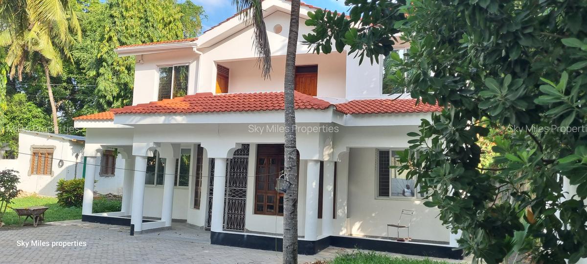 5 Bed House with En Suite at Mtwapa - 6