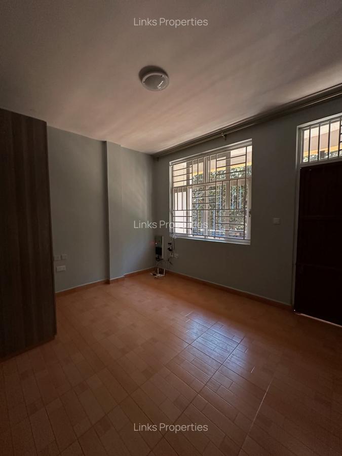 4 Bed House with En Suite at Dagoretti Road - 11