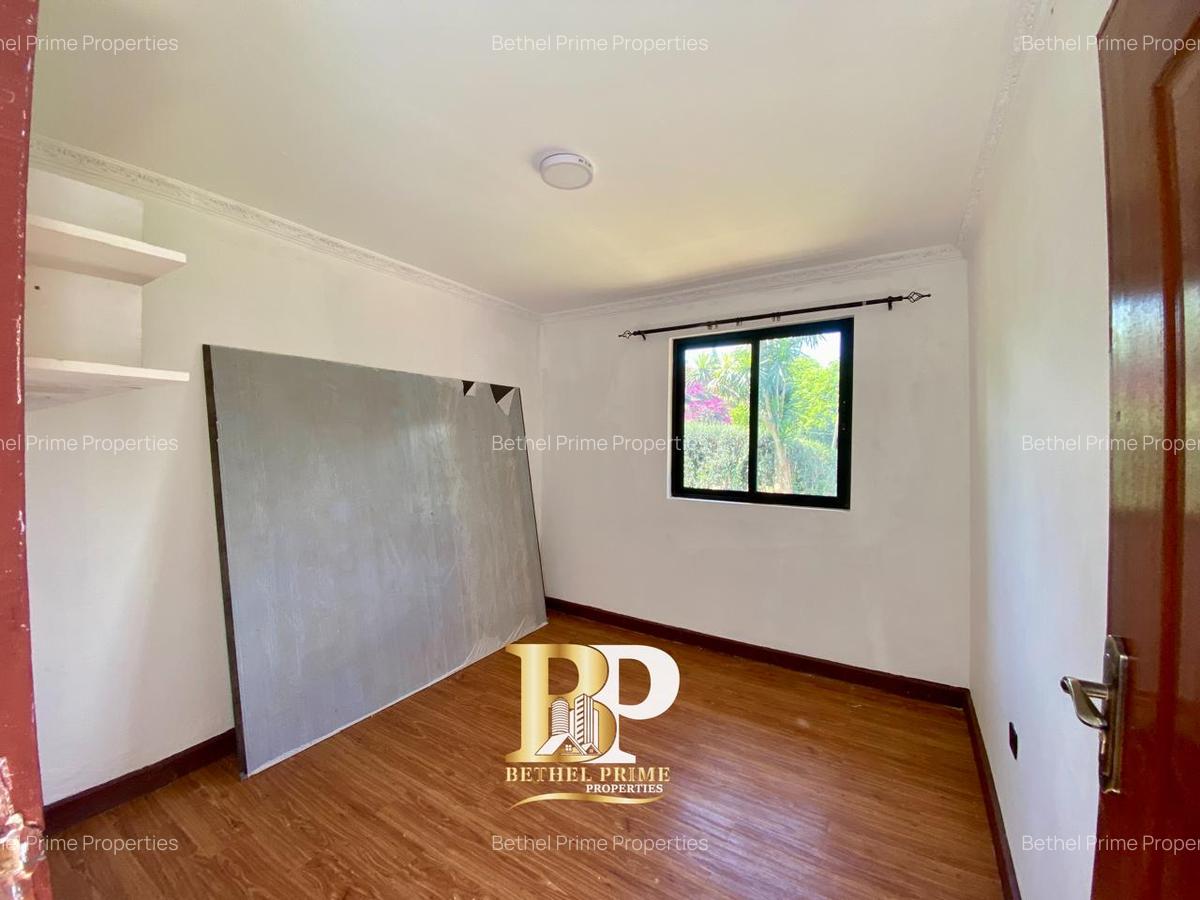 4 Bed House with En Suite at Loresho Crescent - 15