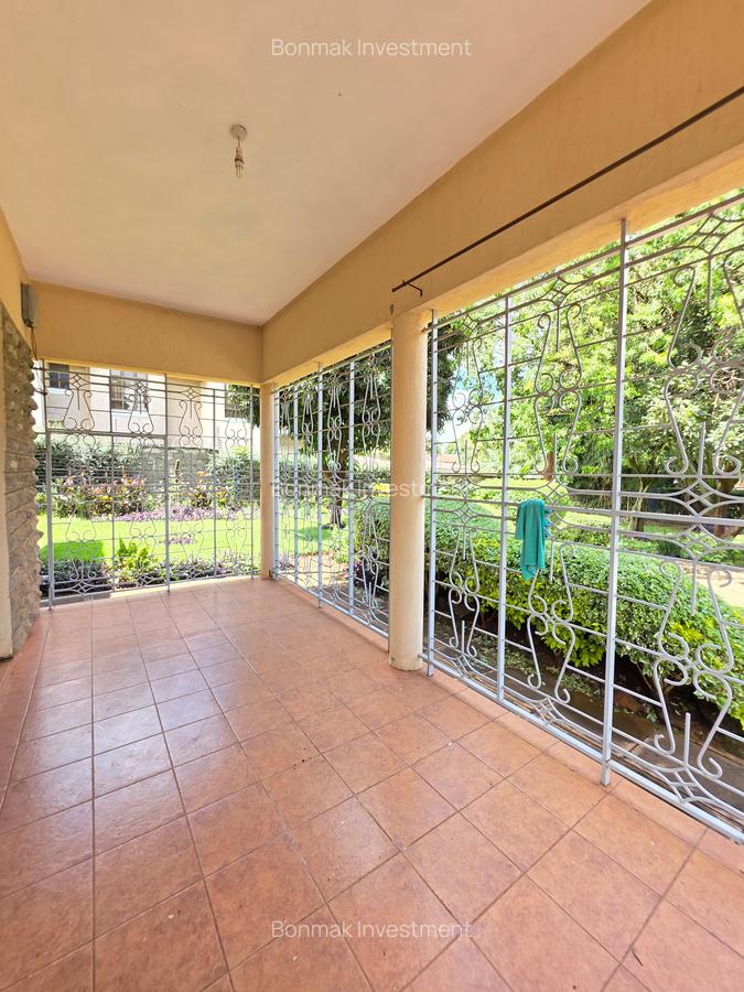 5 Bed House with En Suite at Old Runda. - 10