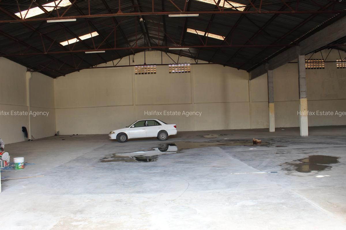 Warehouse with Backup Generator in Industrial Area - 6