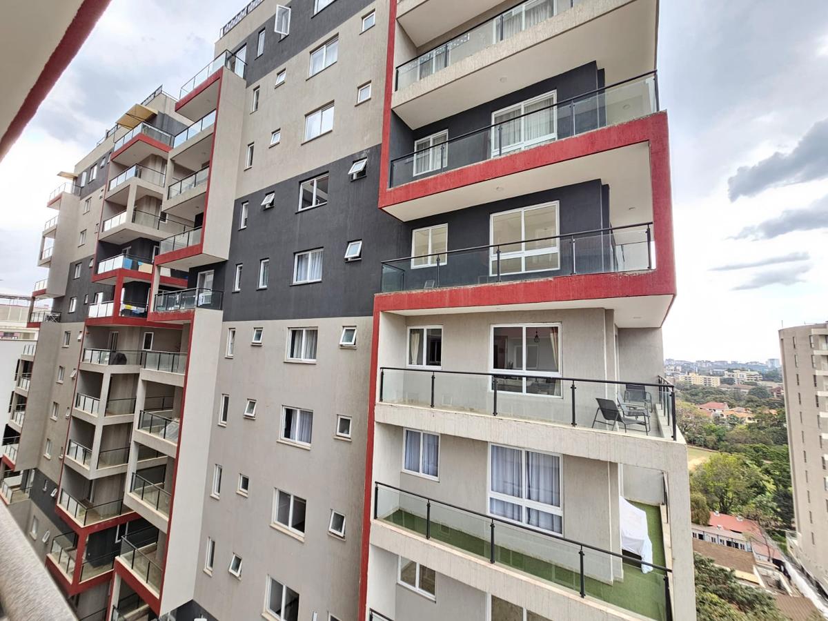 4 Bed Apartment with En Suite in General Mathenge - 1