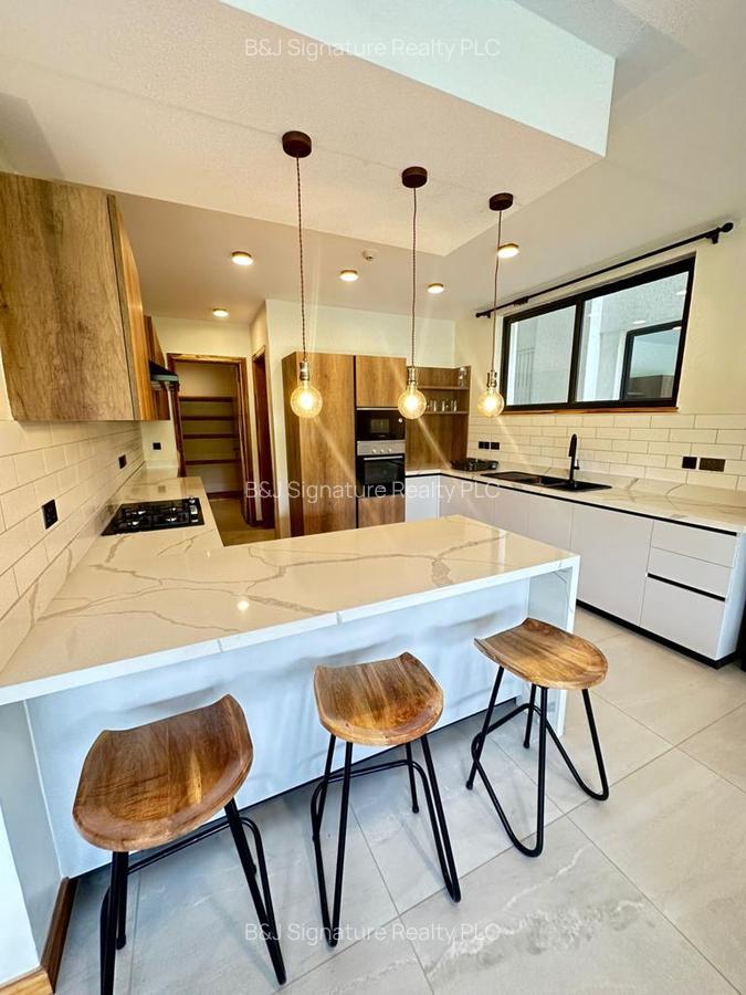 3 Bed Apartment with En Suite in Westlands Area - 15