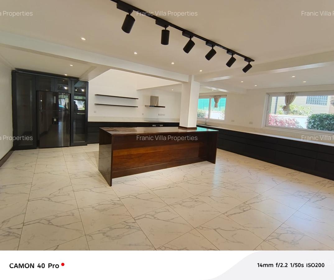 5 Bed House with En Suite at Runda - 7