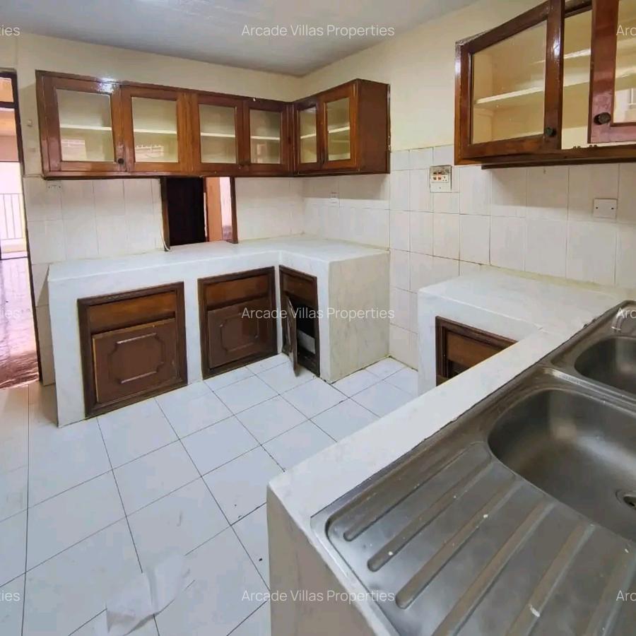 2 Bed Apartment with En Suite at Kileleshwa - 3