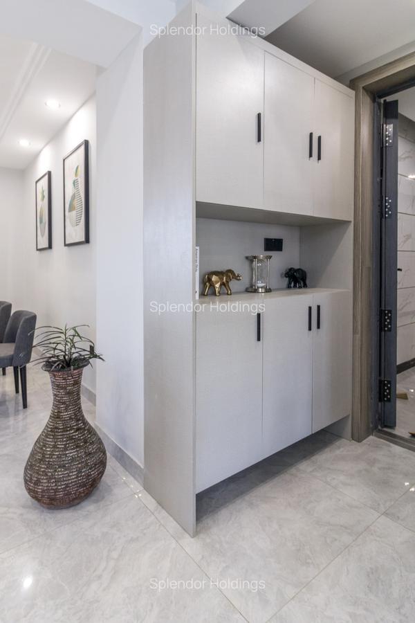 Serviced 3 Bed Apartment with En Suite in Kilimani - 11