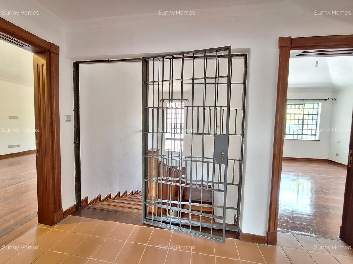 4 Bed Townhouse with En Suite at Peponi Gardens - 12