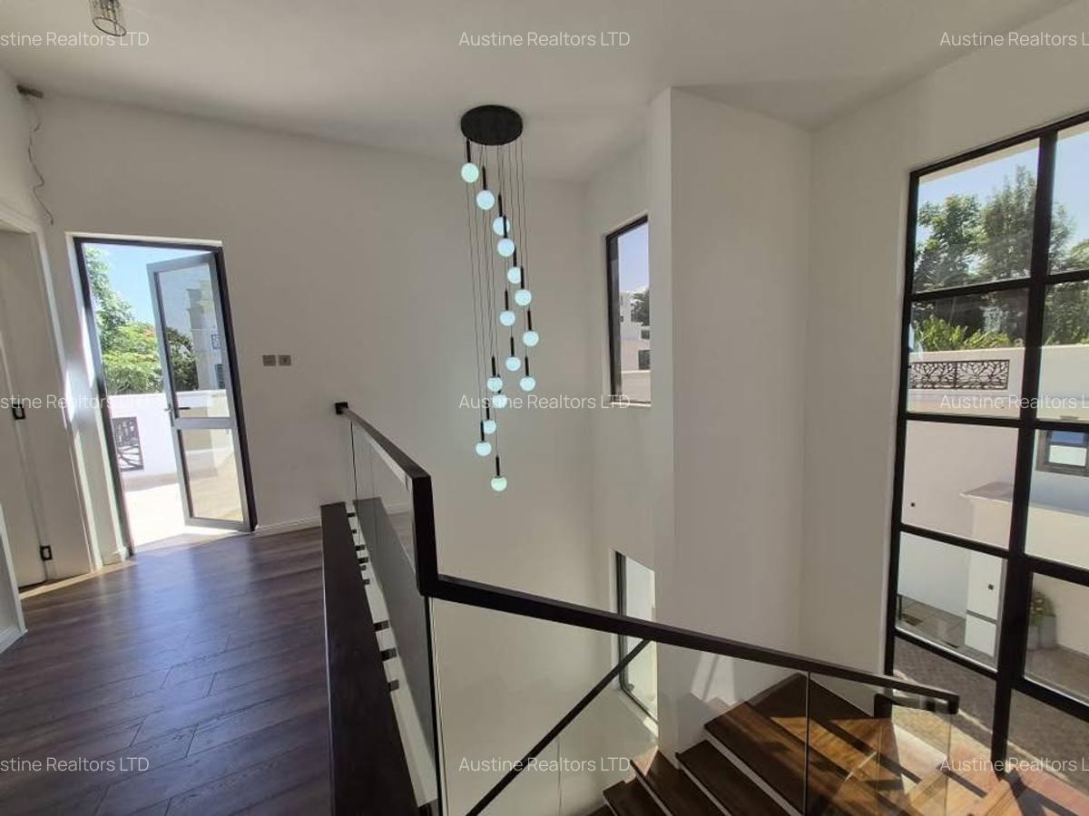 5 Bed Villa with En Suite in Lavington - 15