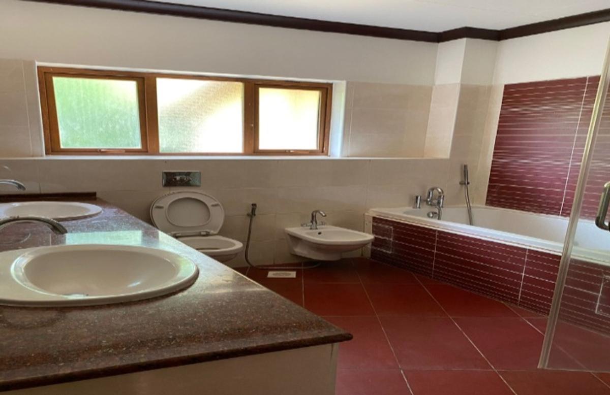 3 Bed House with En Suite at Kihingo Estate - 18