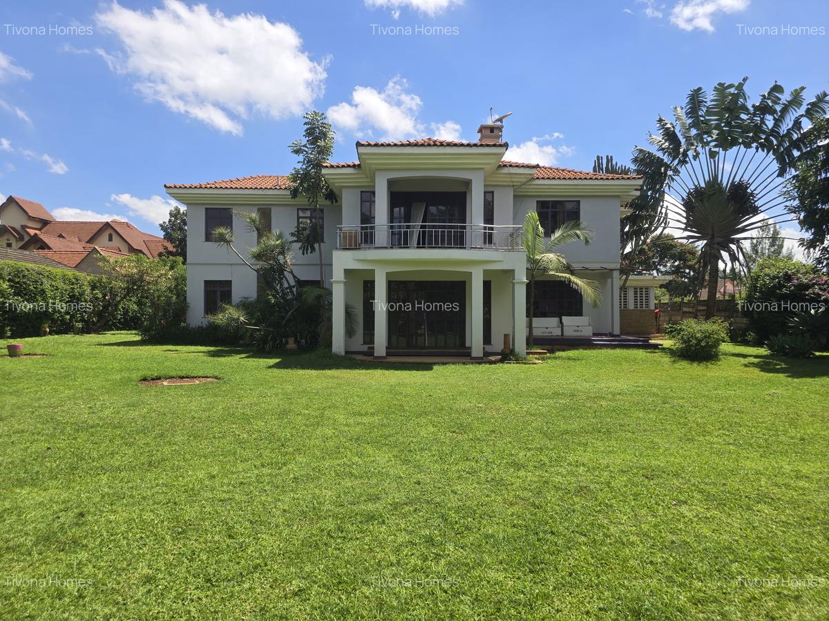 4 Bed House with En Suite in Runda - 20