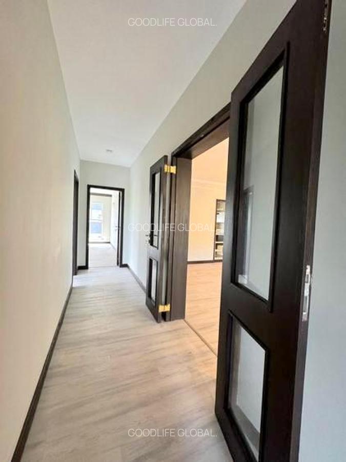 3 Bed Apartment with En Suite at Riverside - 3