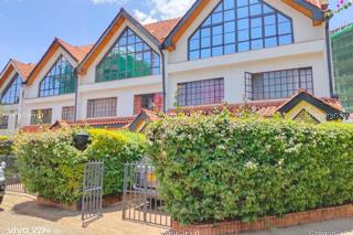 5 Bed Townhouse with En Suite at School Lane - 8