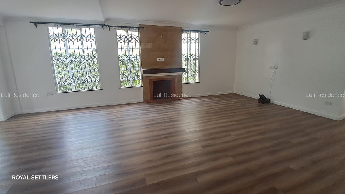 4 Bed Townhouse with En Suite at Kitisuru Ridge - 15