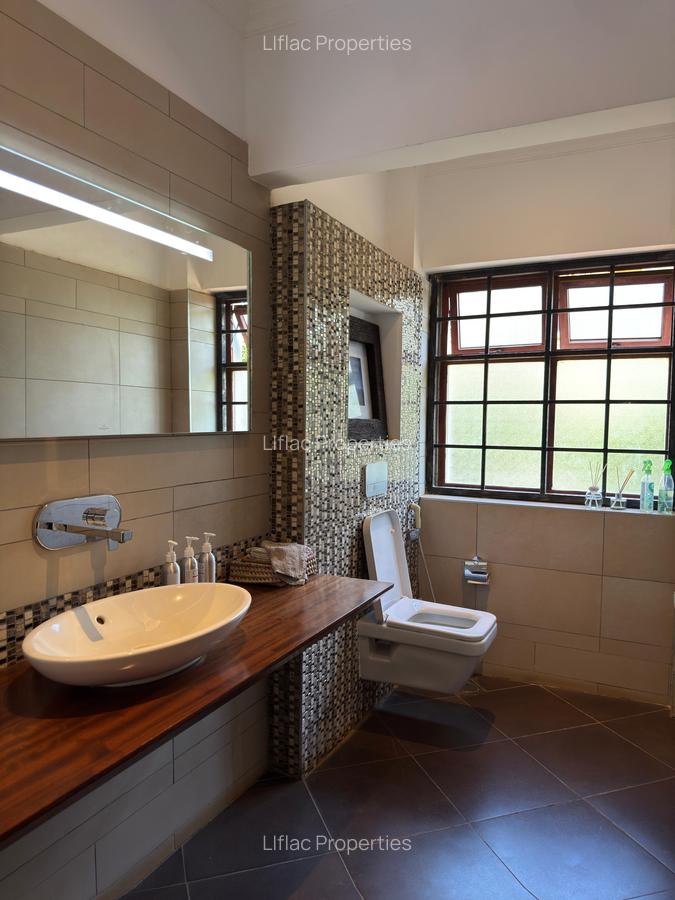 4 Bed Townhouse with En Suite in Runda - 14