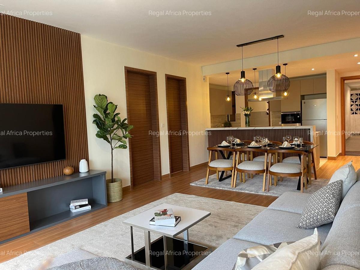 2 Bed Apartment with En Suite in Riverside - 2