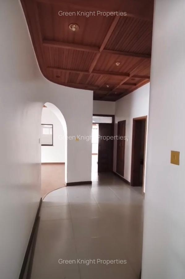 Commercial Property with Service Charge Included in Kileleshwa - 7