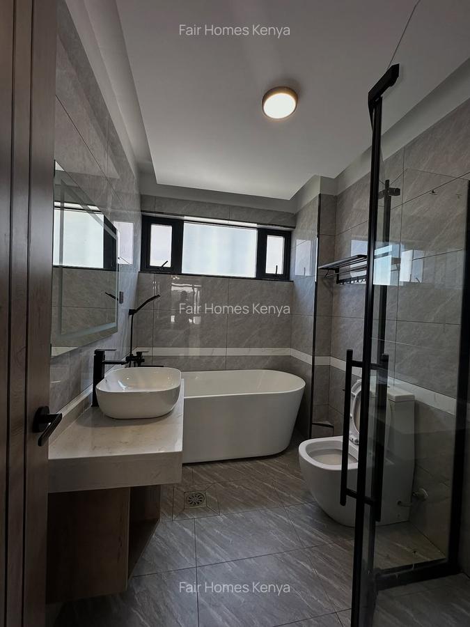 4 Bed Apartment with En Suite at Othaya Road - 9