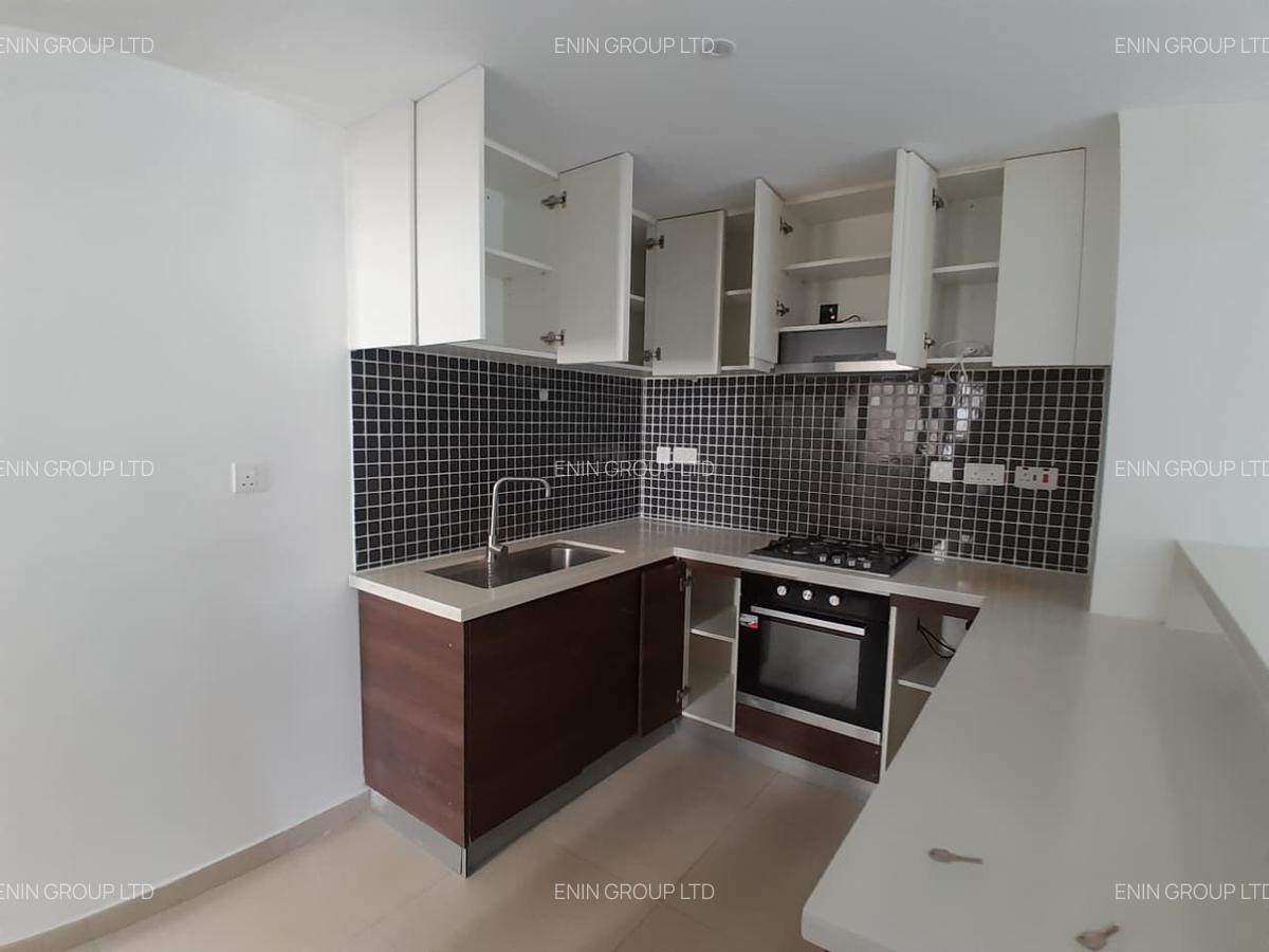 2 Bed Apartment with En Suite in Lavington - 1