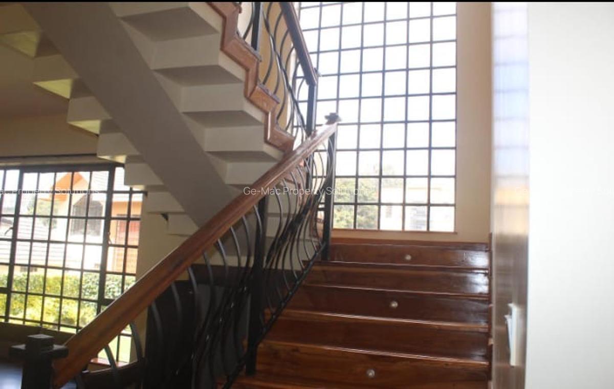 4 Bed Townhouse with En Suite in Kiambu Road - 3