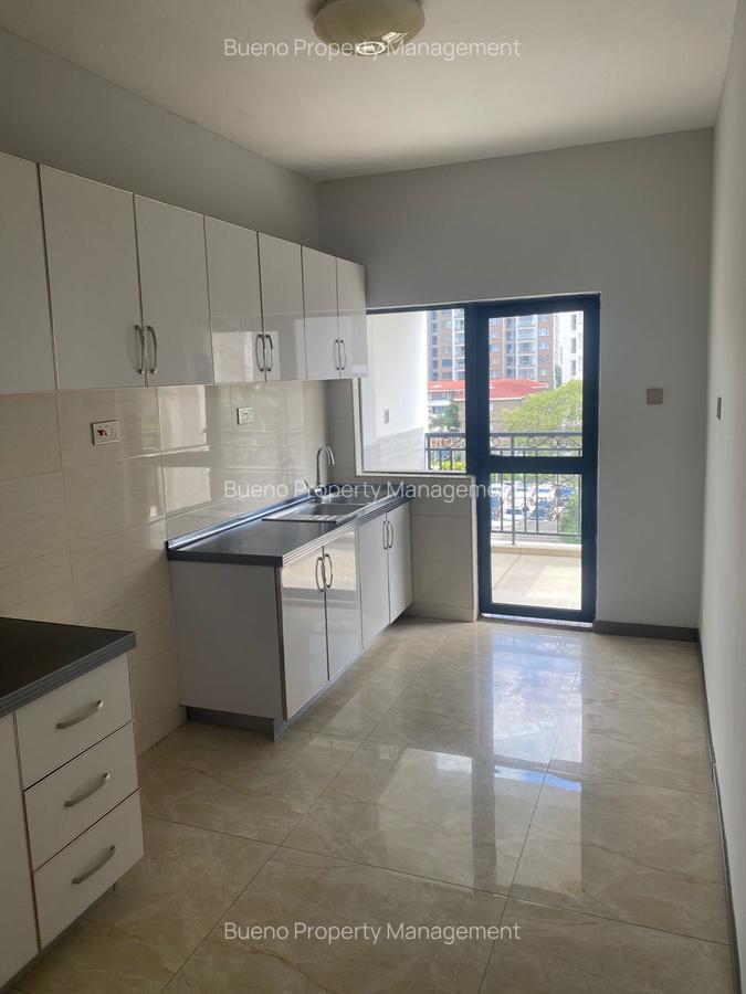 3 Bed Apartment with Swimming Pool in Kilimani - 3