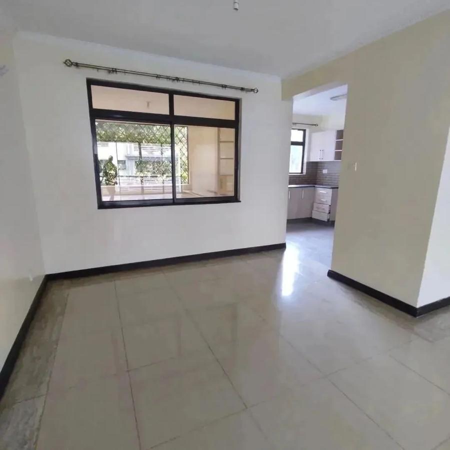 3 Bed Apartment with En Suite at Vanga Road - 9