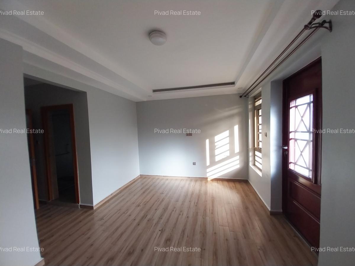 4 Bed Townhouse with En Suite in Kamakis - 9