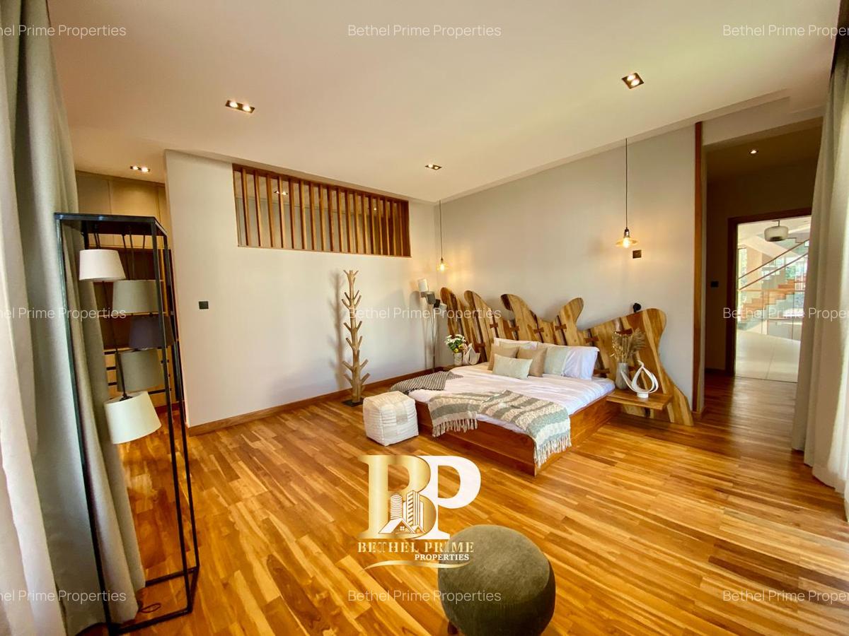 4 Bed Villa with En Suite in Loresho - 15