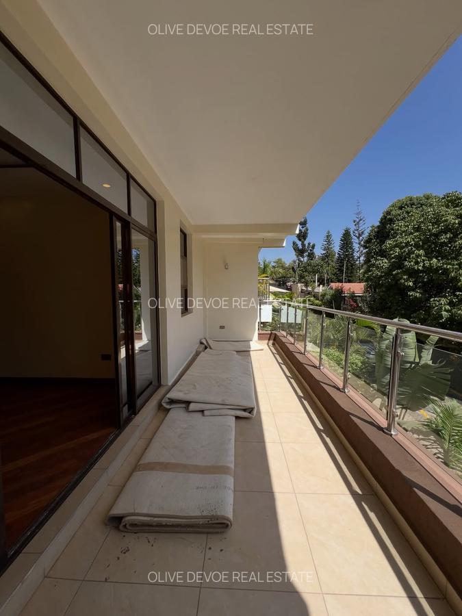 5 Bed Townhouse with En Suite in Kileleshwa - 8