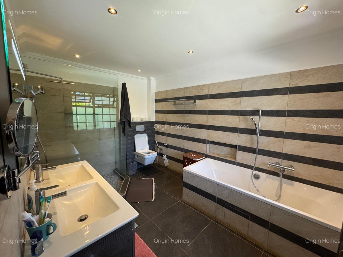 5 Bed House with En Suite at Runda - 15