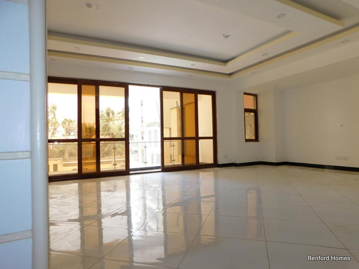 3 Bed Apartment with En Suite at Nyali - 18