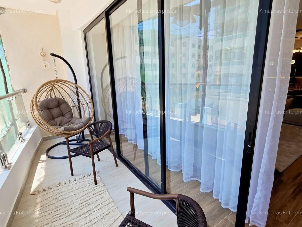 3 Bed Apartment with En Suite at Links Road - 9