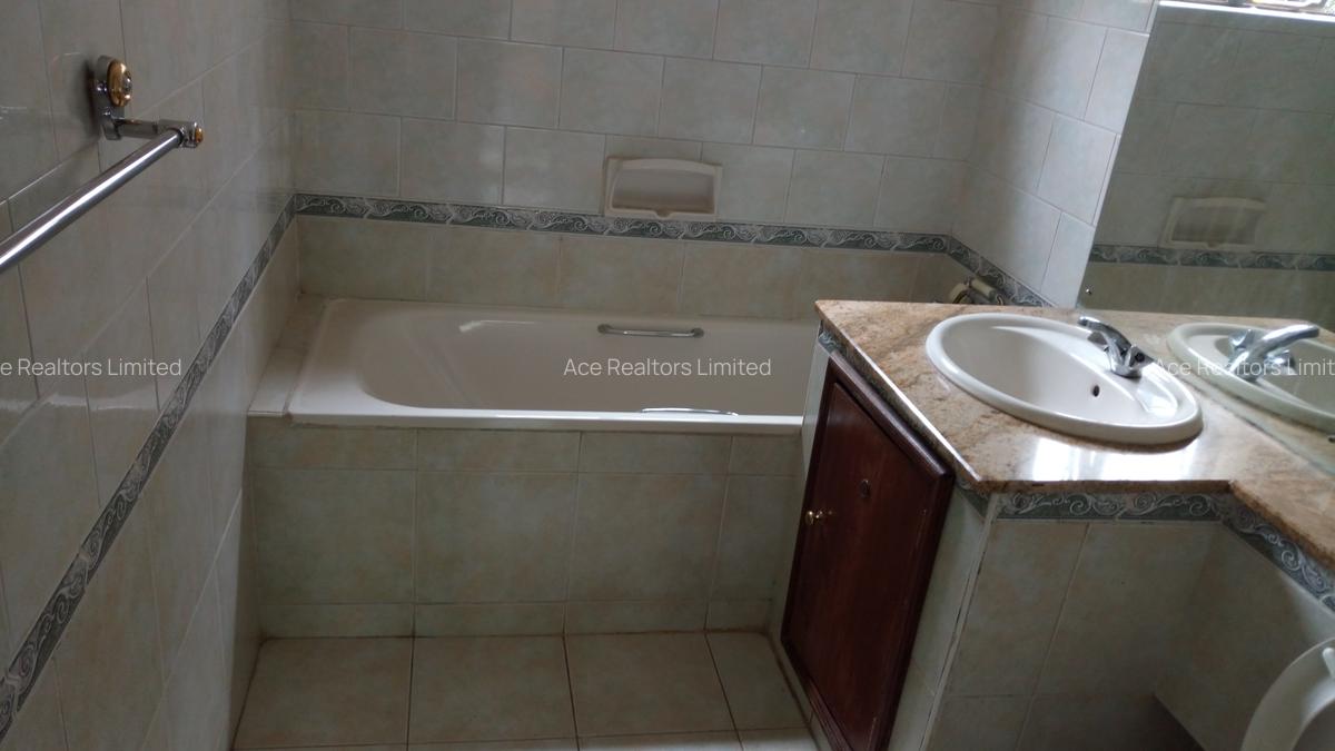 3 Bed Apartment with En Suite at Kileleshwa - 7