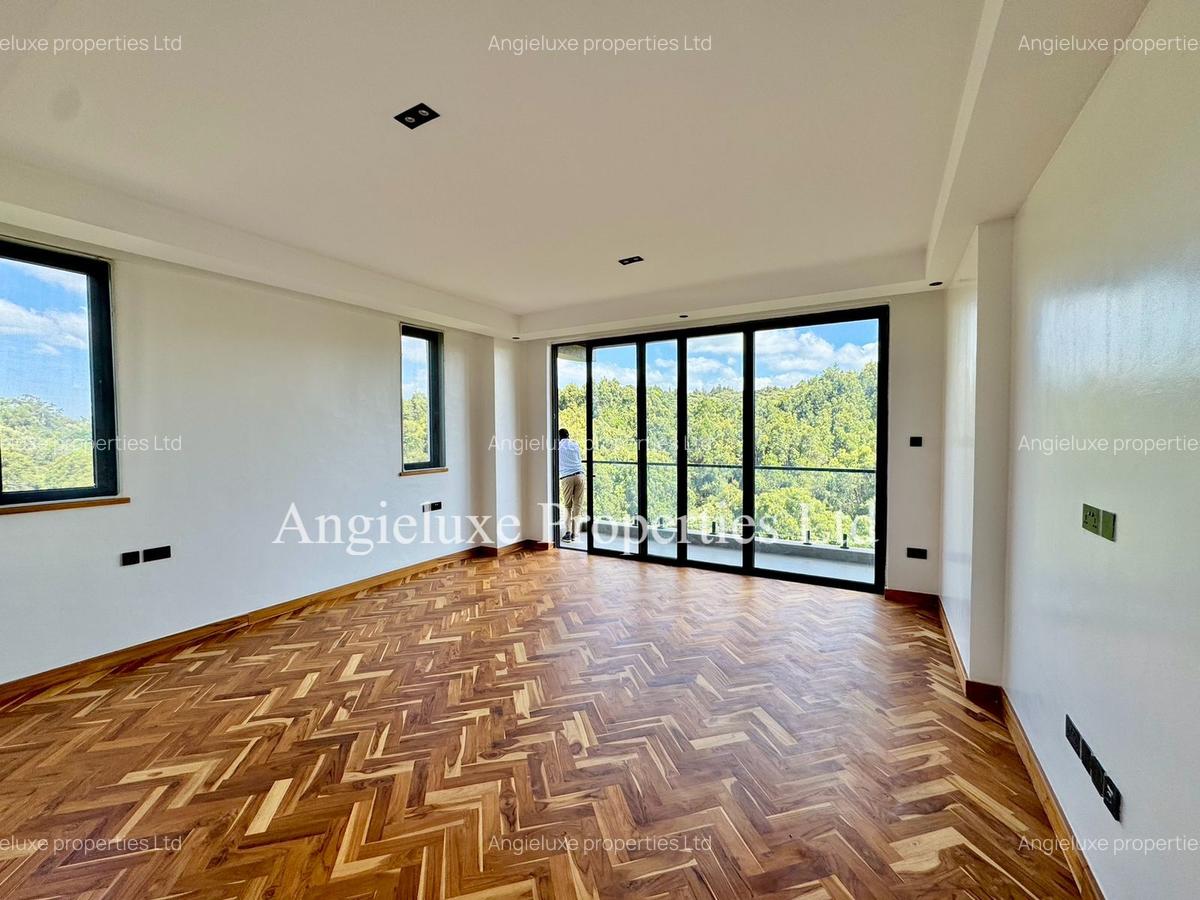 4 Bed Apartment with En Suite at Peponi Road - 17