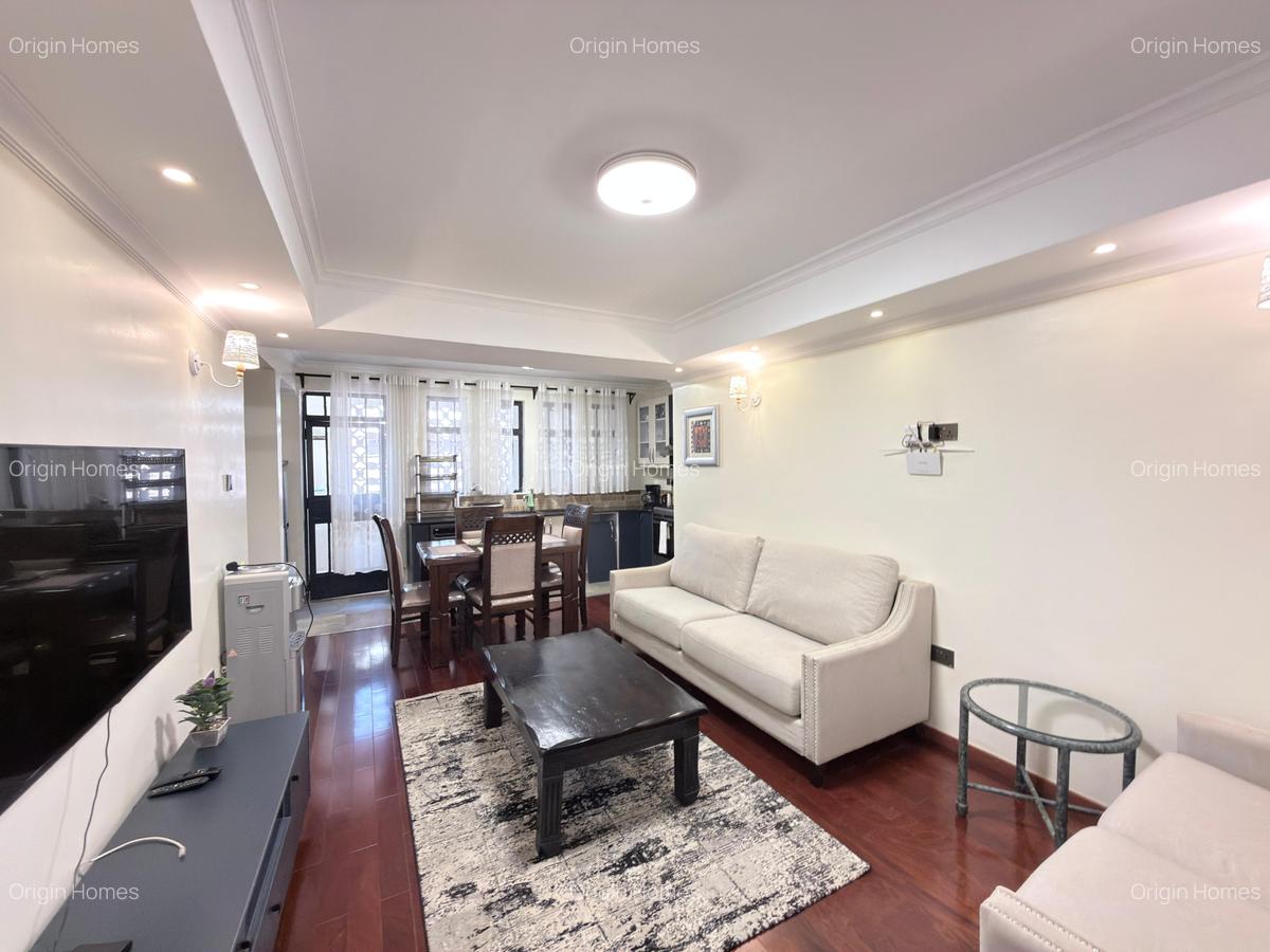 1 Bed House with En Suite at Lavington - 2