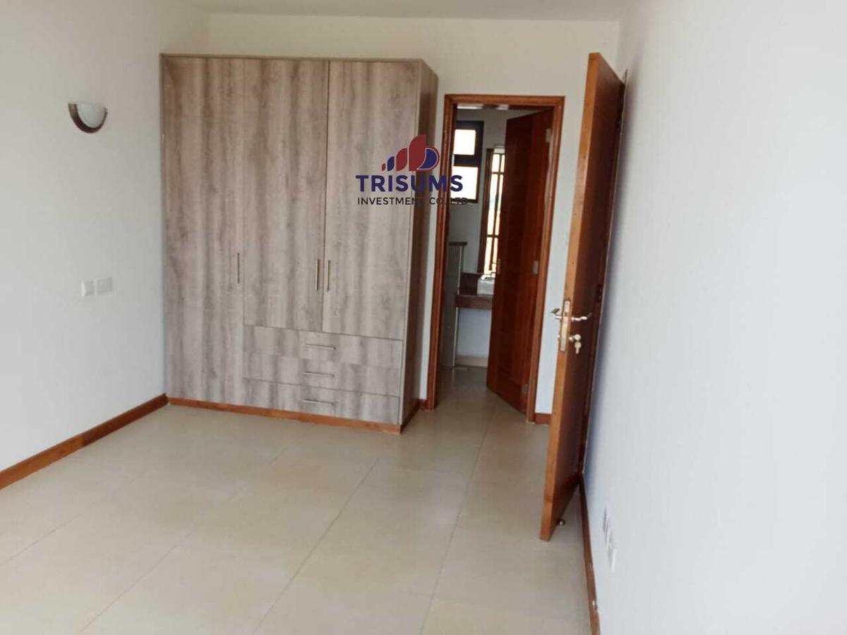 2 Bed Apartment with En Suite in Rhapta Road - 13